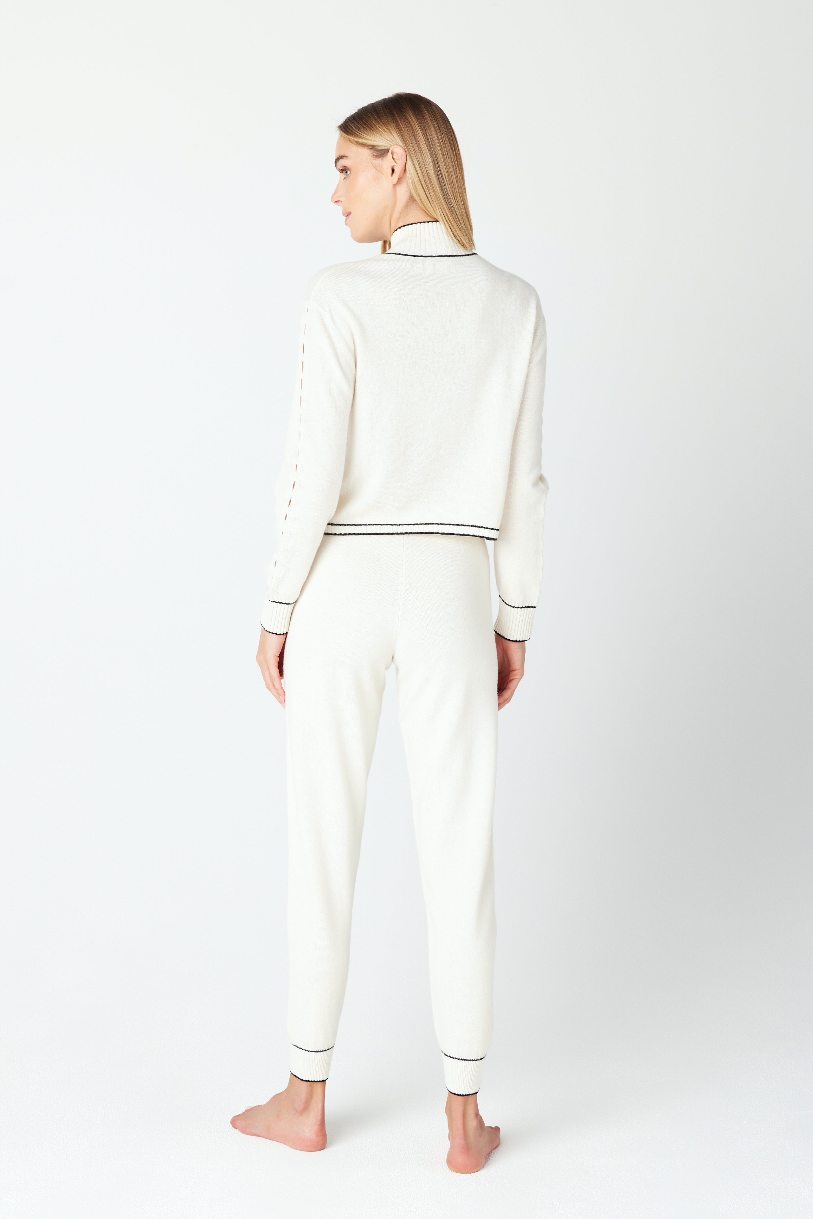 Alice White Cashmere Loungewear Jogger